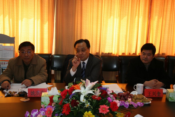 ̩���п�Э��ϯ�ô������У�������С�ὲ��