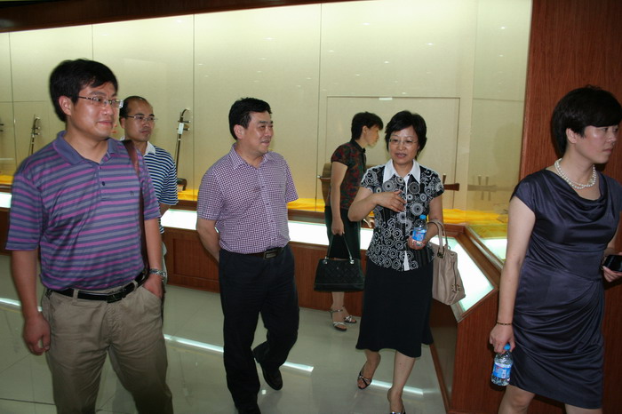 �ι����з��鼯��������