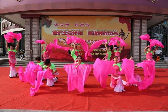 �ݳ��ֳ���һ��