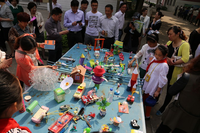 �ֹ�С����չʾ