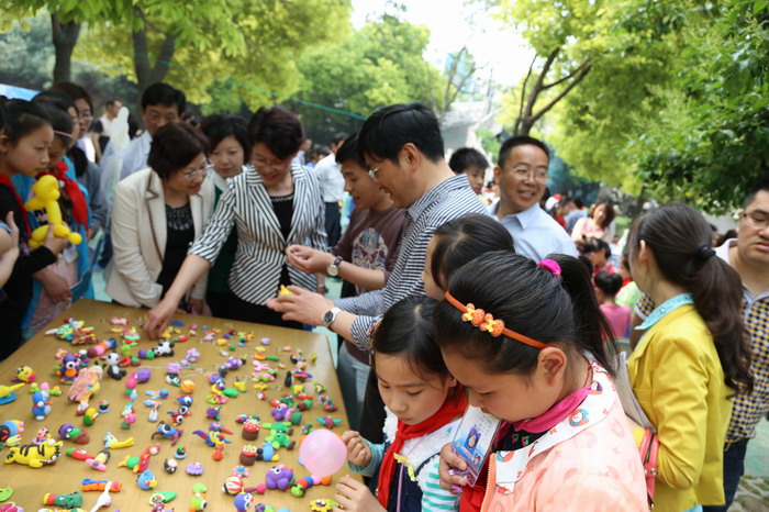 ��������չʾ