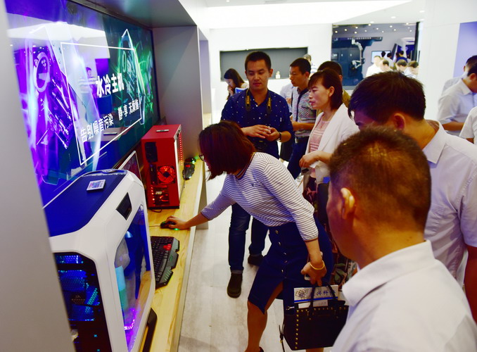 参观颐高集团泰兴慧客厅