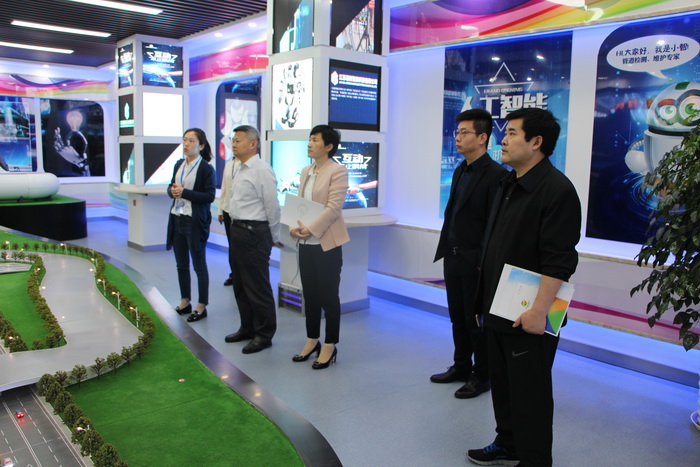 �ι��˲ſƼ��㳡